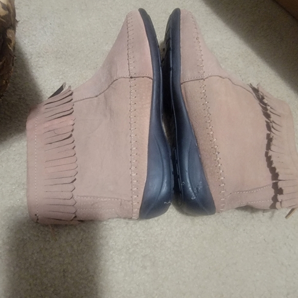 Comfort zone fringe ankle boots - Picture 2 of 7